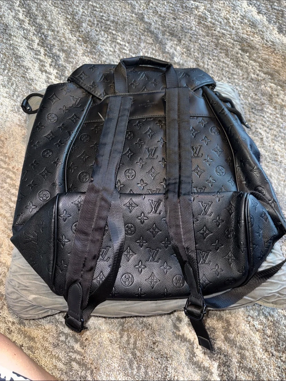 Luxury Designer Louis Vuitton M23127 Montsouris Backpack Black Monogram Leather